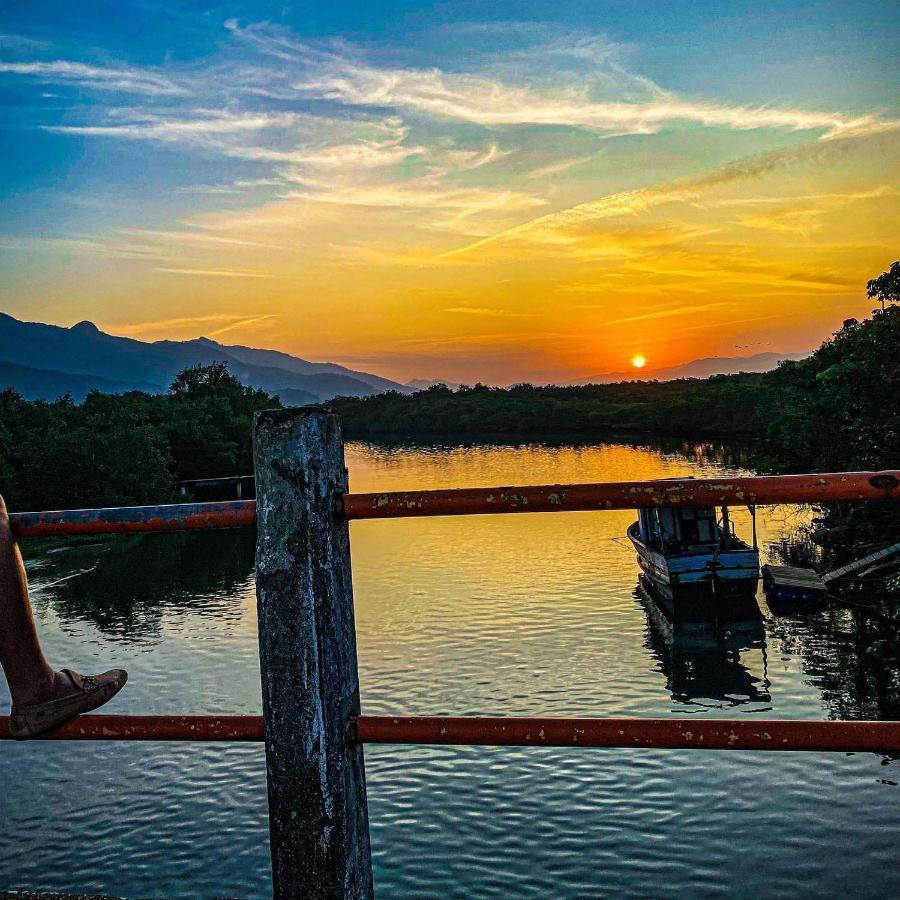 Peruíbe Vila Agradavel Com Piscina. 빌라 외부 사진